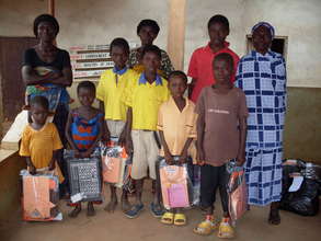 Distribution of school items