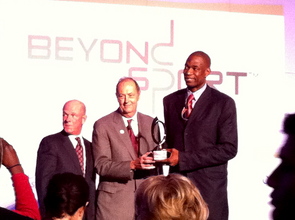 Senator Bill Bradley and Dikembe Mutombo