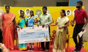Nithya wins the trophy and cash prize!