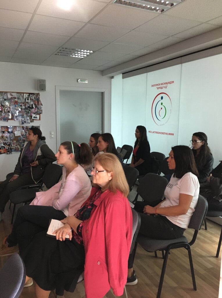 Support menstrual education for girls in Bulgaria
