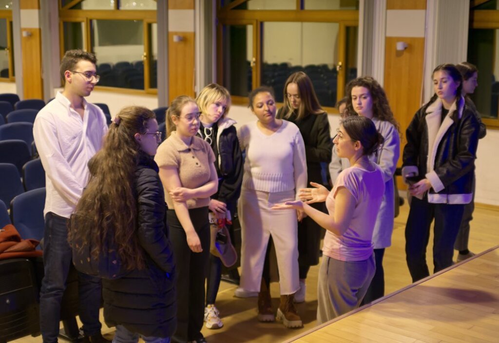 Support menstrual education for girls in Bulgaria