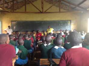 Gladys explain to learners need to keep hygiene