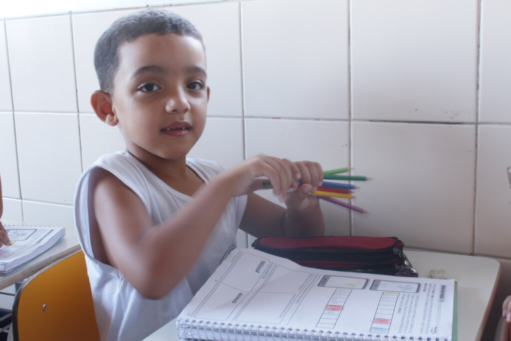 Sponsoring school fees for young people in Brazil