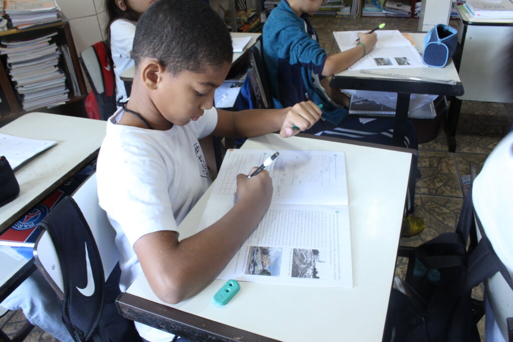 Sponsoring school fees for young people in Brazil