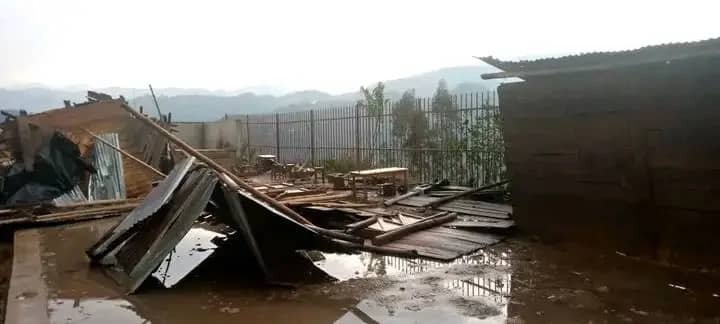 Thousands of people displaced by floods