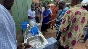 Picture of handwashing sink