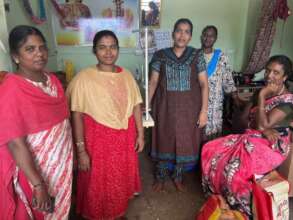 Kavitha with her trainees