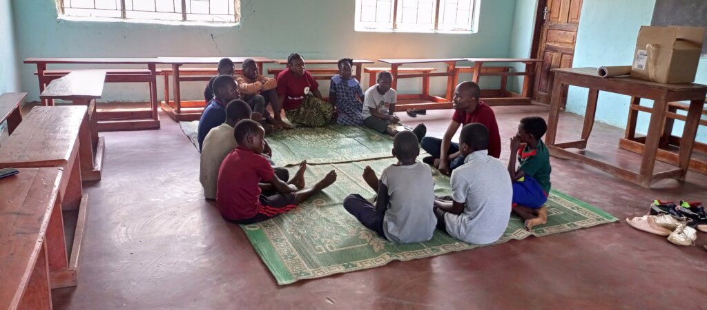 Donate to Breaking the cycle of poverty through education - GlobalGiving