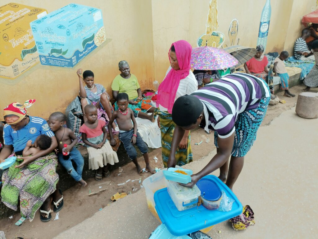 Help Poor Families in Nigeria to Escape Hunger
