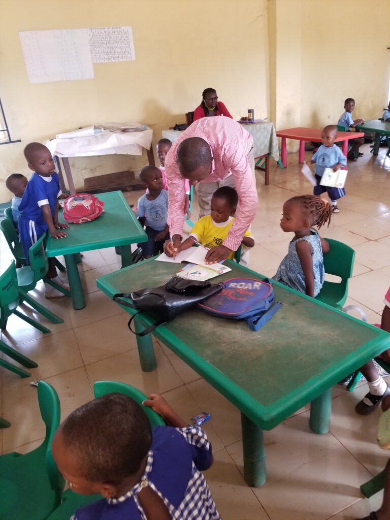 Classroom building for poor street children