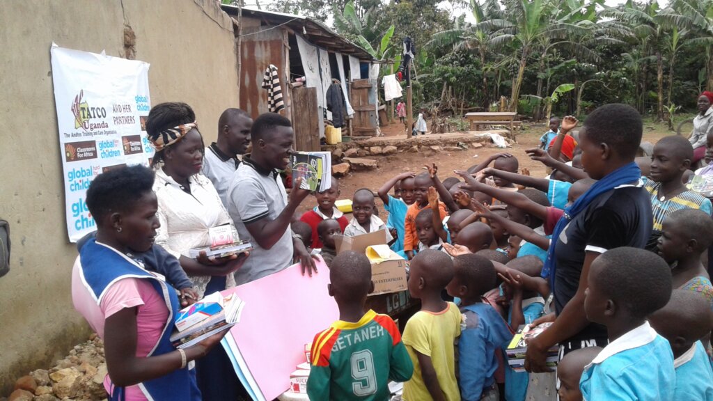 SUPPORT TO CHILDREN WITH SCHOLARSTIC MATERIALS