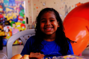 Laysa at the Children's Day event