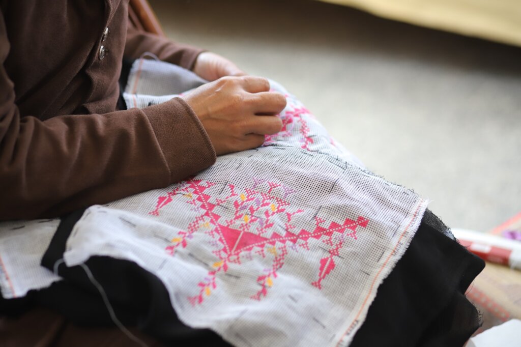 Traditional Gaza embroidery at Sulafa Centre