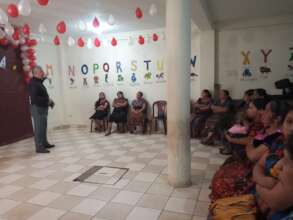 Preschool in San Jorge receiving talks