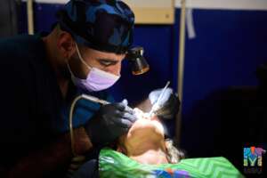 Oral surgery in Chuspa, La Guaira.