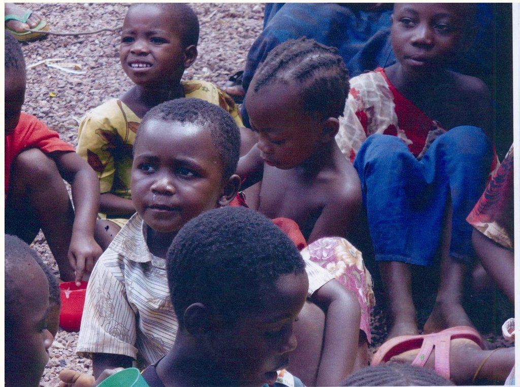 Feed 400 orphans in Congo DRC
