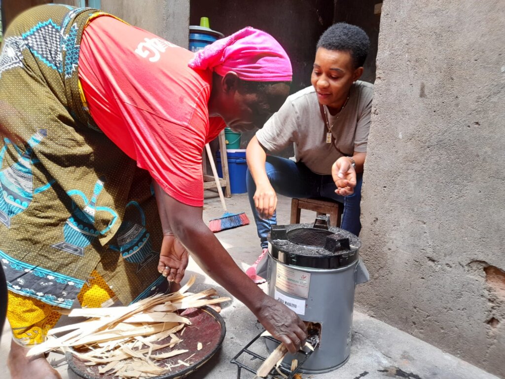 cooking stove's to 2000 woman's in lushoto distric