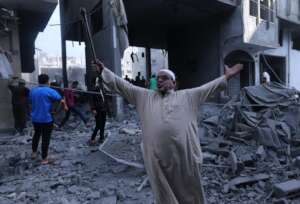 A medical source said hundreds were also wounded