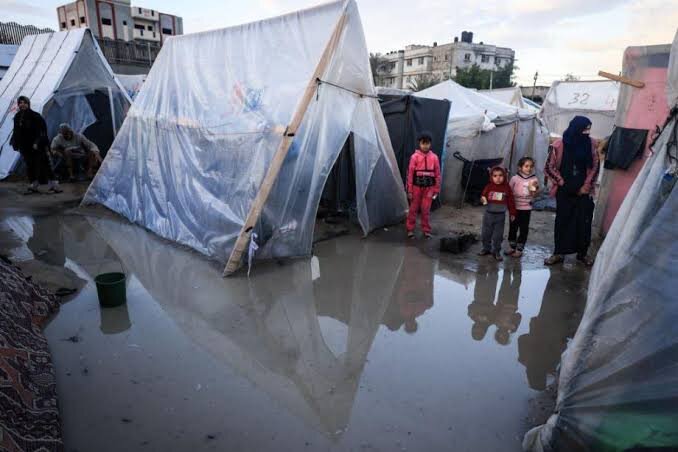 Keep 500 Displaced Syrian Families Warm In Winter