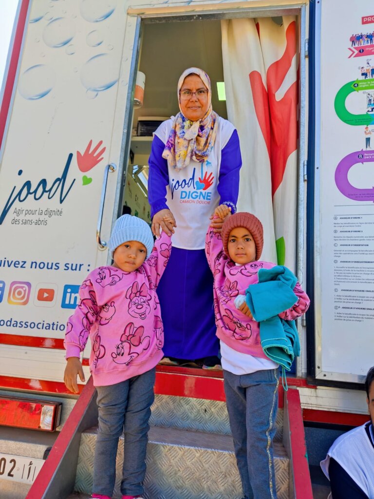 Ensuring access to personal hygiene for earthquake