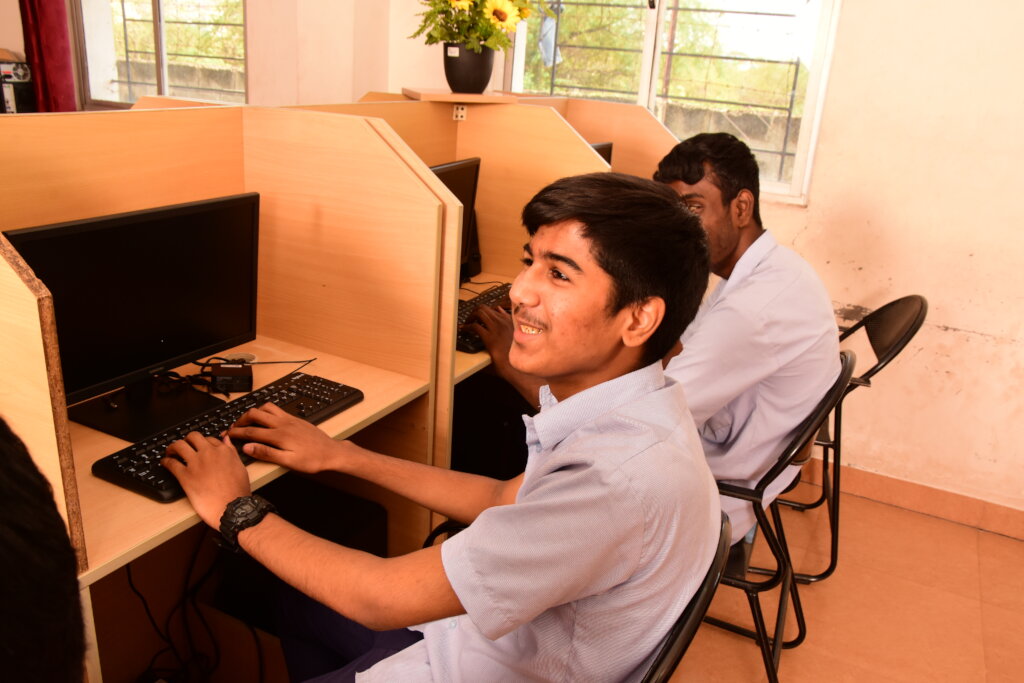 Computer Training for visually challenged children GlobalGiving