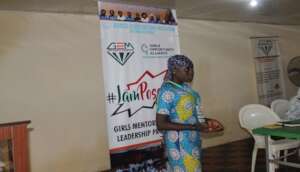 Gloria sharing impact story at mentorship session