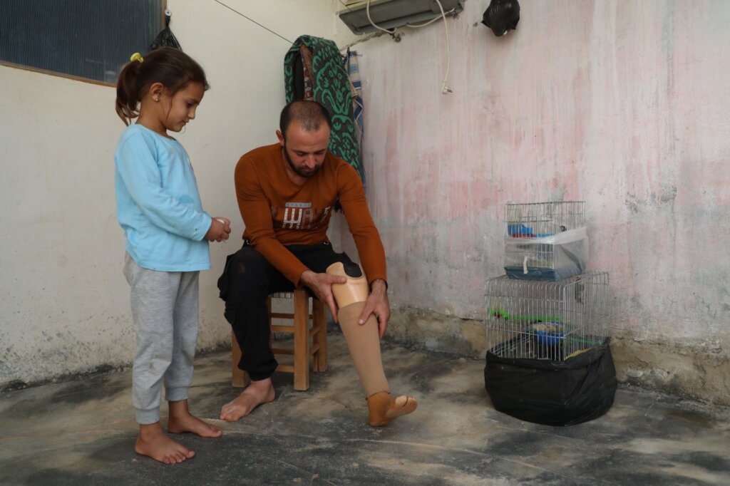 Support Mahmoud, Illuminate His Path