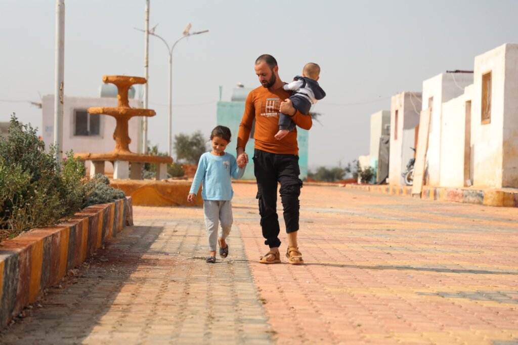 Support Mahmoud, Illuminate His Path