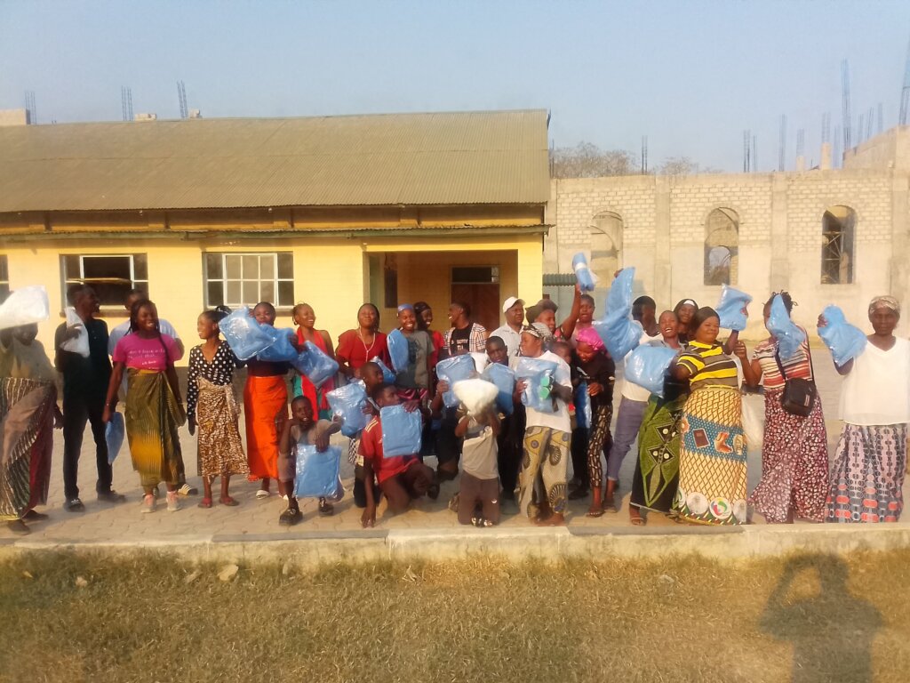 Nets distribution in rural Zambia
