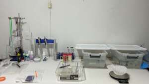 Specialized tools for the care of the axolotls!