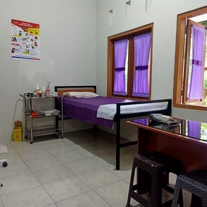 Fix Lombok Clinic Roof: Ensure Safety and Health