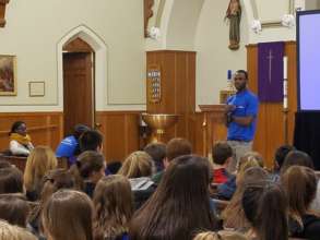 Hosea speaks to teenagers in Massachusetts