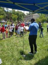 Poet Ambassador Anthony reads to DC students
