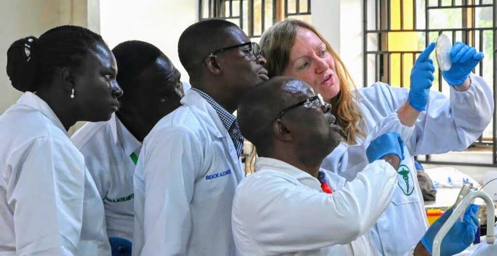 Prof. Martha Clokie teaching in Ghana