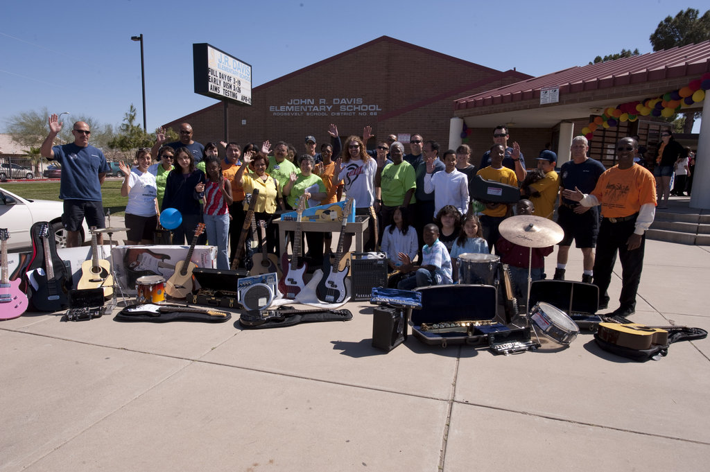 Provide 2,000 Youth Access to Music Education