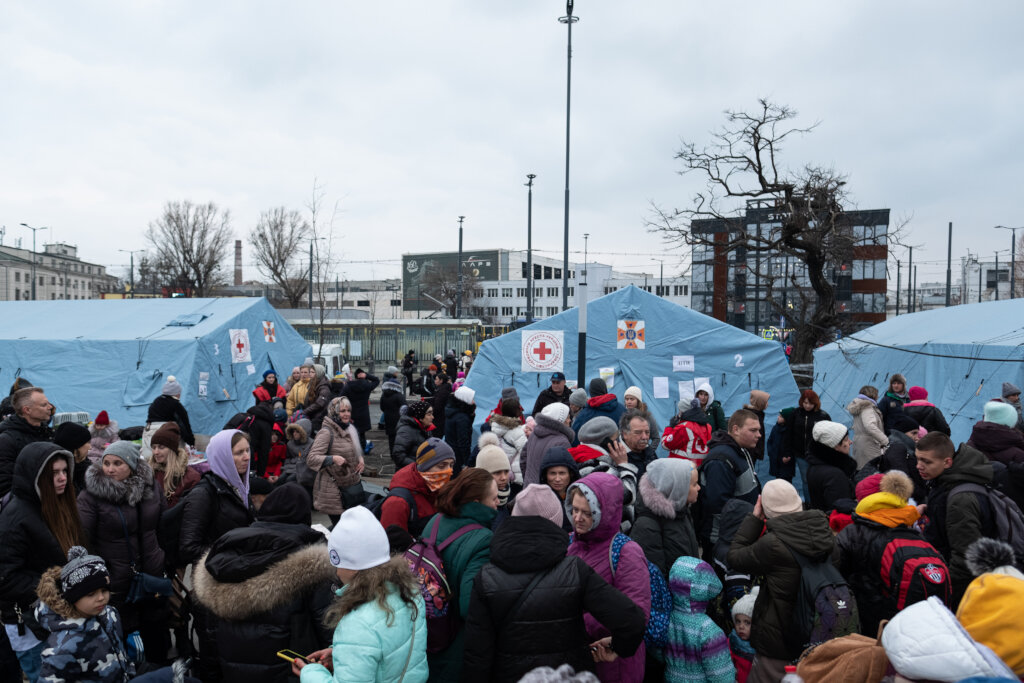 Help Ukrainian kids and families survive winter