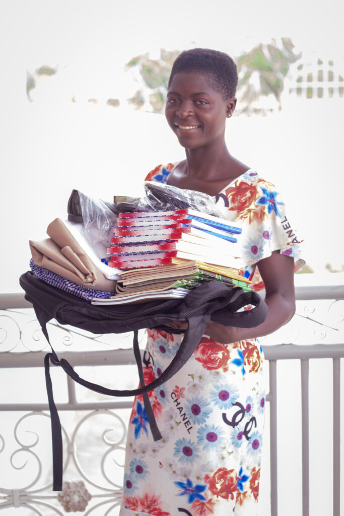 Send 50 teenage mothers in Ghana back to school