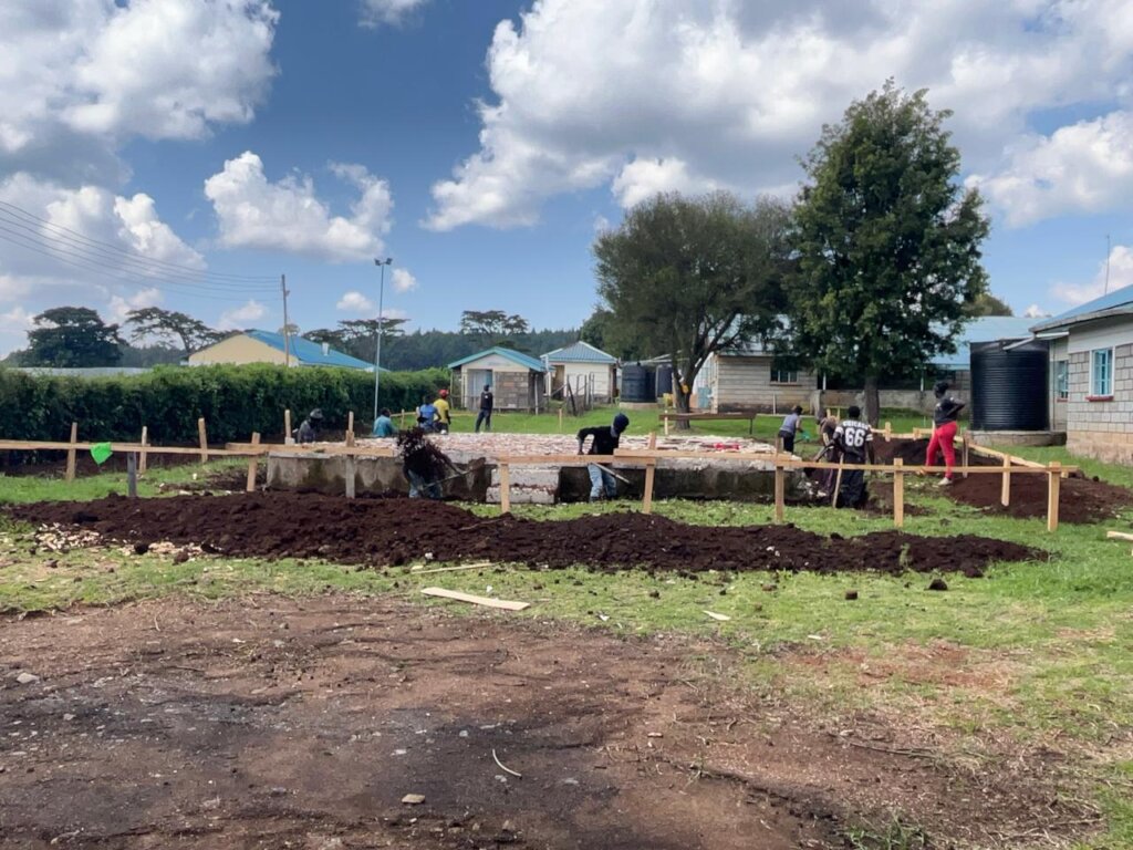 Save lives in Kenya with stronger trauma care