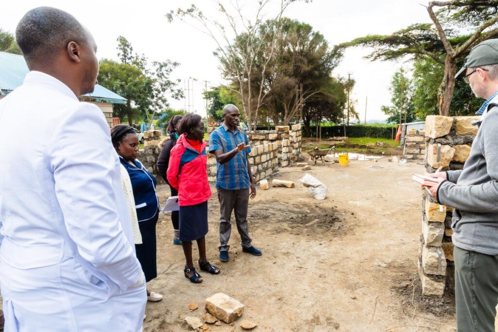 Save lives in Kenya with stronger trauma care