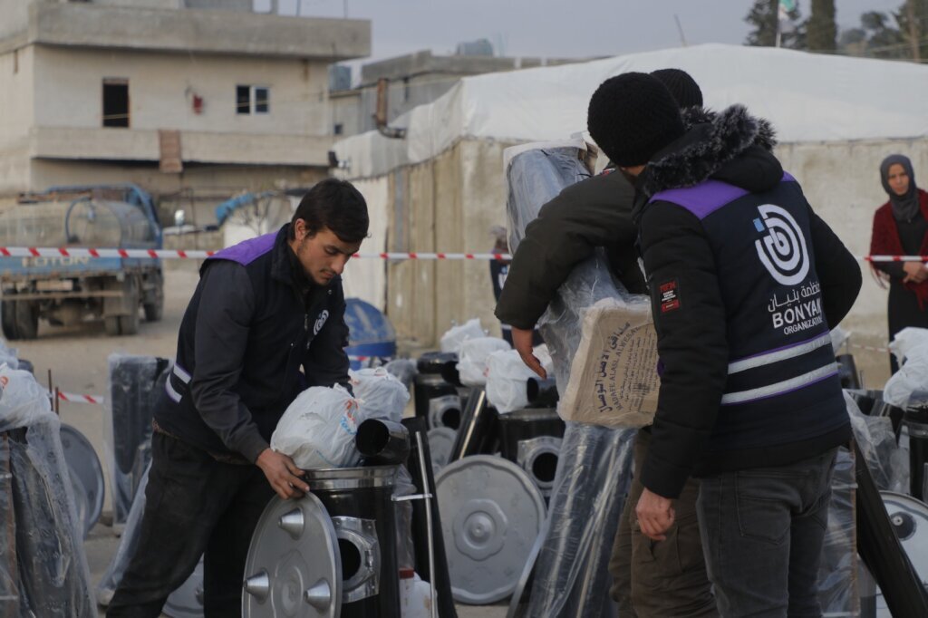 Keep the Syrian and Palestinian Children Warm