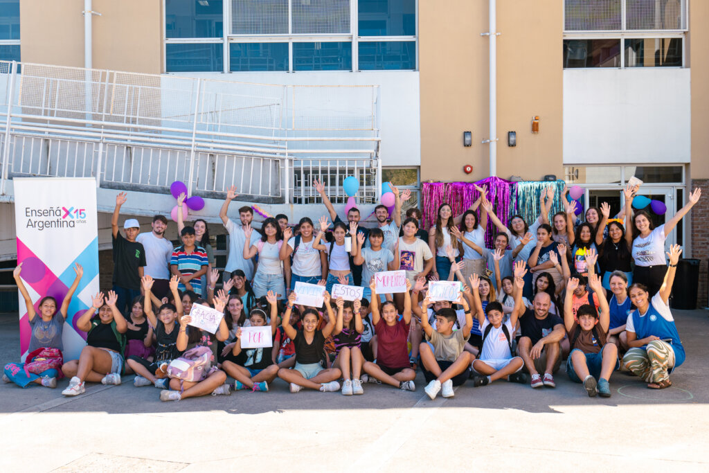 Ensena por Argentina in underprivileged schools