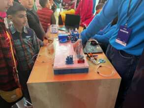 Ashot presenting his tool at DigitTech