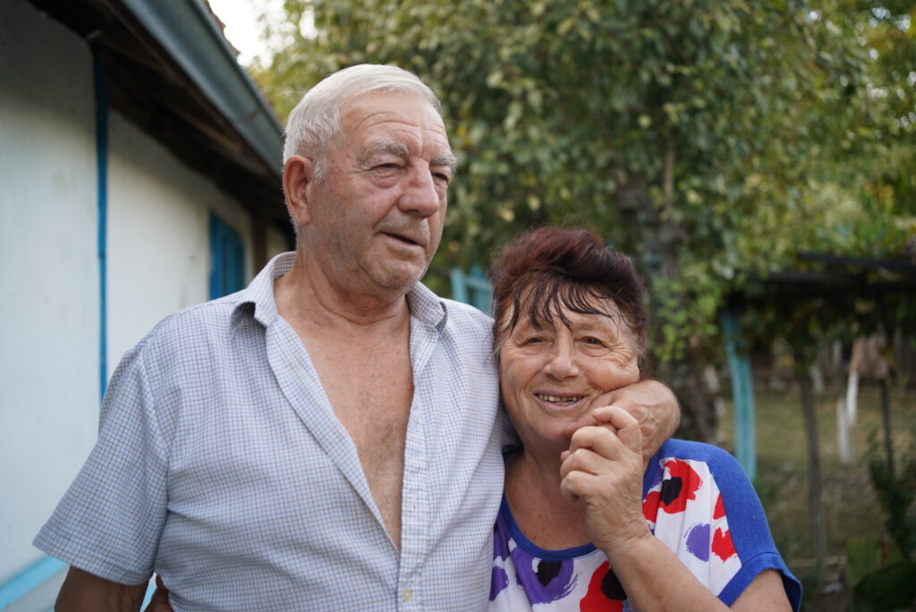 Bridge generations, building resilient communities