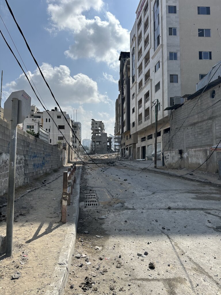 RESPONSE:GAZA HOSPITALS AND PRIMARY HEALTHCARE