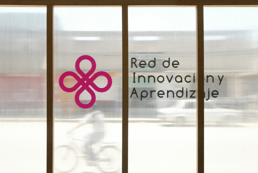 Educate Children in Mexico through Technology