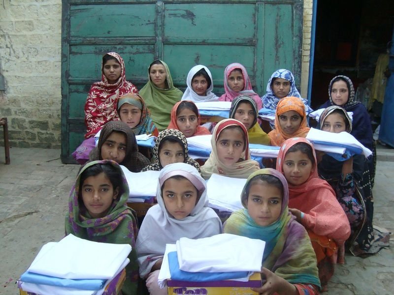 Send 30 girls in Pakistan to school