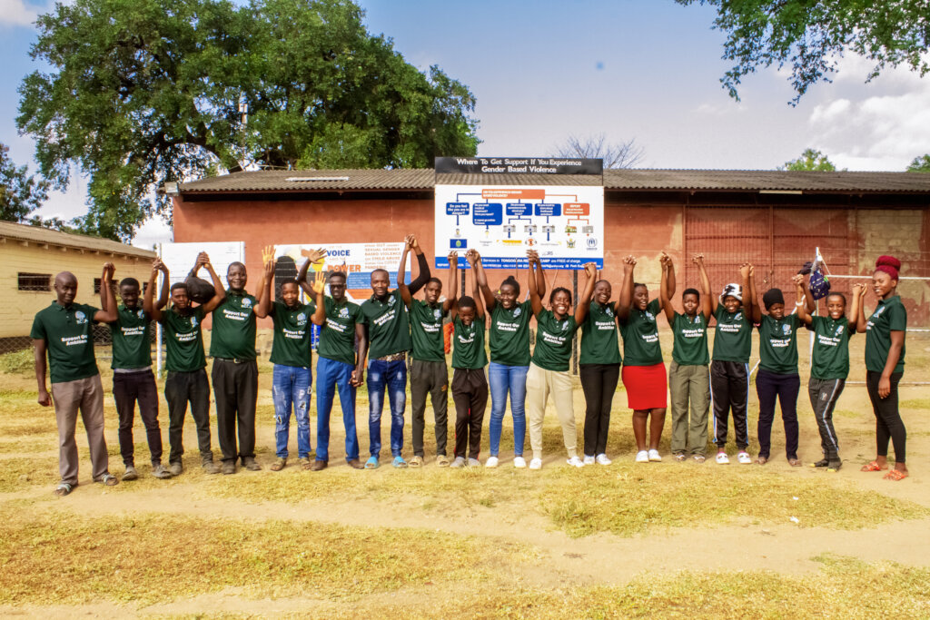 Empower refugees in Zimbabwe to plant 50,000 trees