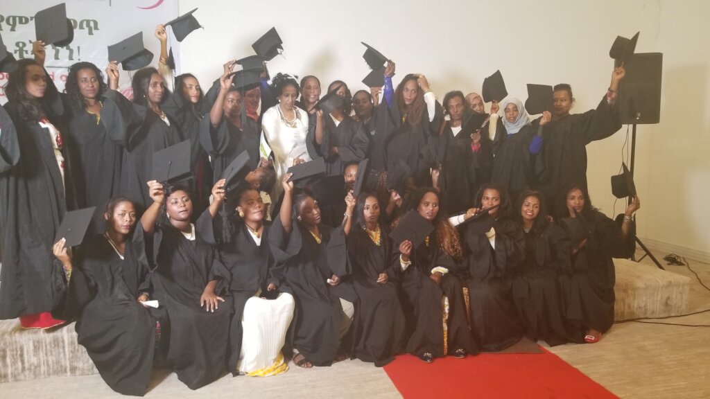 Empower destitute Women in digital&financial skill