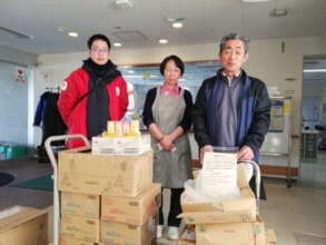 AAR staff member delivering nursing care supplies