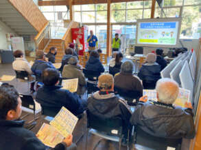 People listening to Lecture & Consultation session